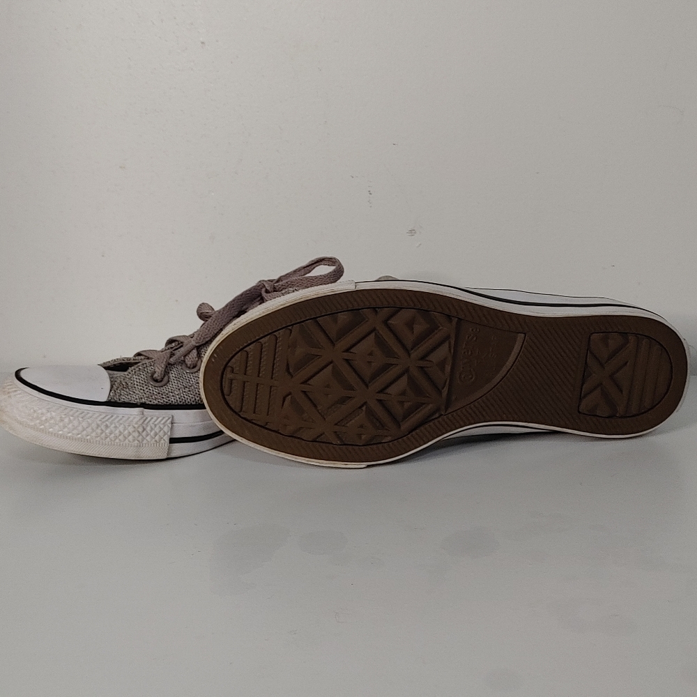 Converse Shoes - Picture 4 of 8